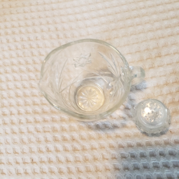 VINTAGE ANCHOR HOCKING COFFEE CREAMER AND SALT SHAKER - Picture 4 of 9